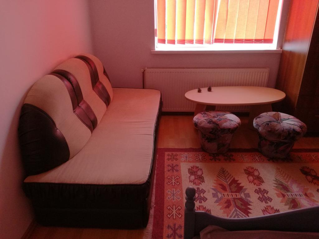 Hôtel Casa Dragalina à Cluj-Napoca Extérieur photo